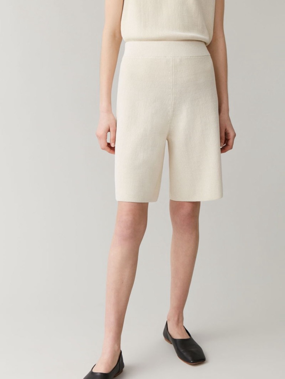 COS Cream Ribbed High-Rise Bermuda Shorts